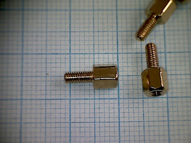 pchsn2.5-05 mm, м2,5х0,45 стойка латунь шестигр. PCHSN2.5-05 mm, М2,5х0,45 стойка латунь шестигр.