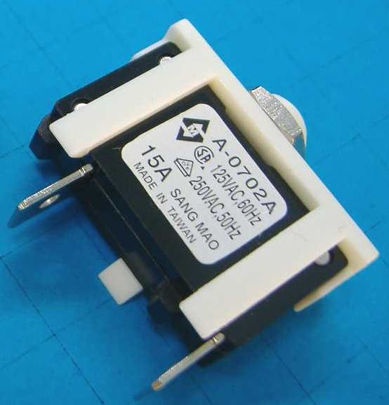 a-0702a, 15a 250v автомат защиты A-0702A, 15A 250V автомат защиты