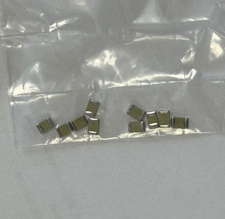 к10-47в-н30-250в-4700 пф 20 %, конденсатор К10-47В-Н30-250В-4700 пФ 20 %, конденсатор