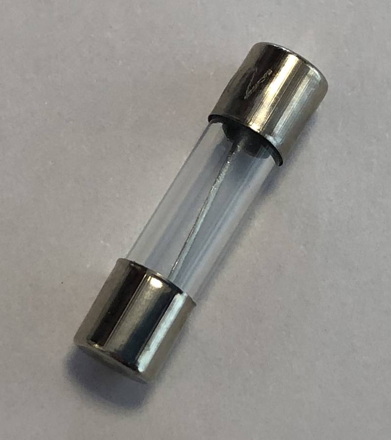 kls5-1019-10000, h520 10a/250v предохранитель 5х20 стекло KLS5-1019-10000, H520 10A/250V предохранитель 5х20 стекло