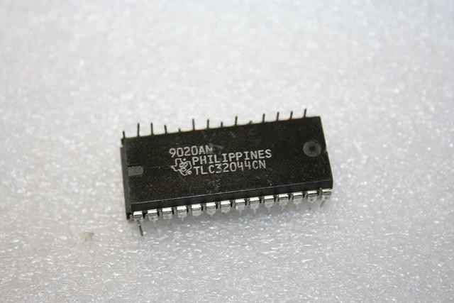 TLC32044CN, микросхема