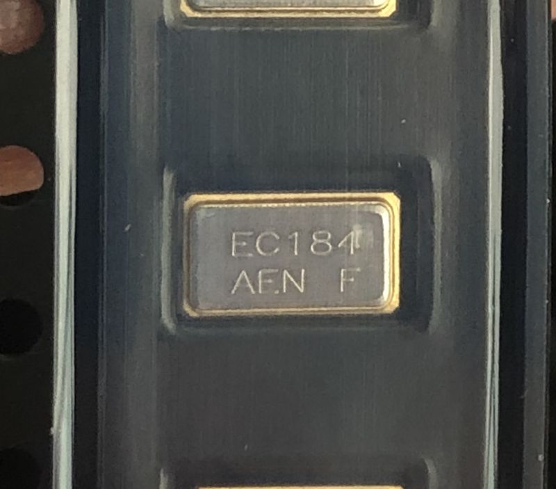 ecs-184-20-23a-en-tr, резонатор ECS-184-20-23A-EN-TR, резонатор