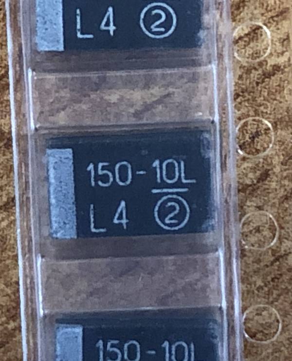 ftd-smd 10v 150uf-k, тантал. конденсатор FTD-SMD 10V 150uF-K, тантал. конденсатор