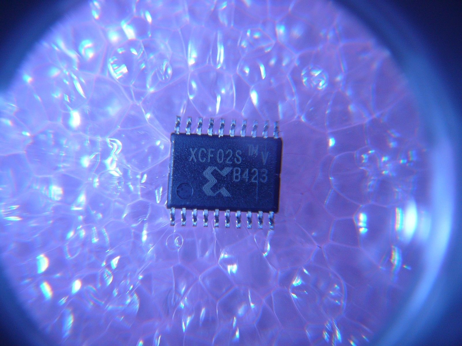 xcf02svo20c, микросхема XCF02SVO20C, микросхема