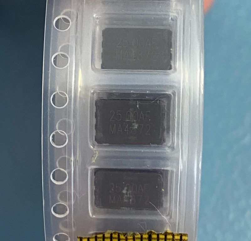 gsx-1a/554df 25.00mhz, резонатор 50/50/40/16-f GSX-1A/554DF 25.00MHz, резонатор 50/50/40/16-F