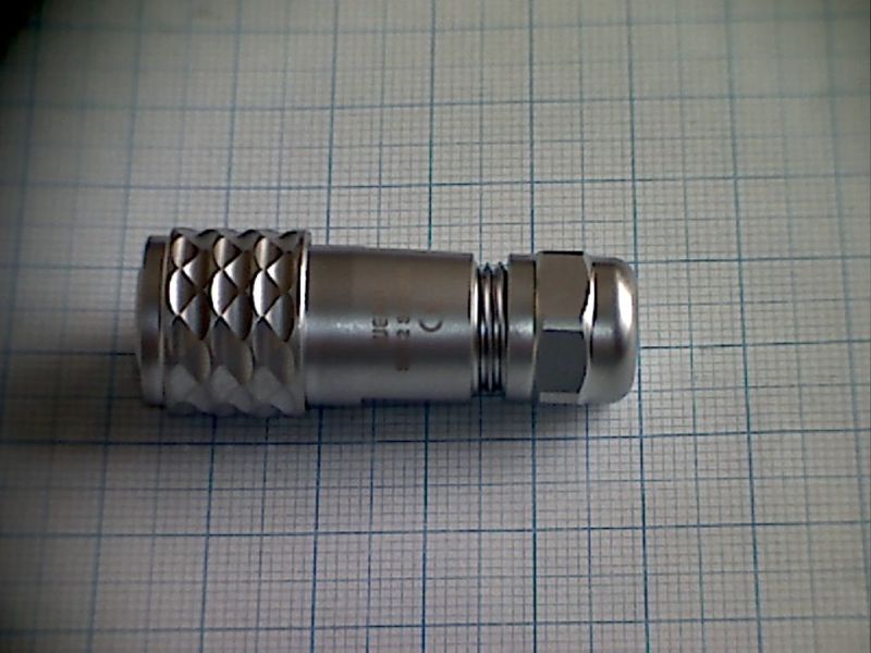 SF1210/P3I, разъем