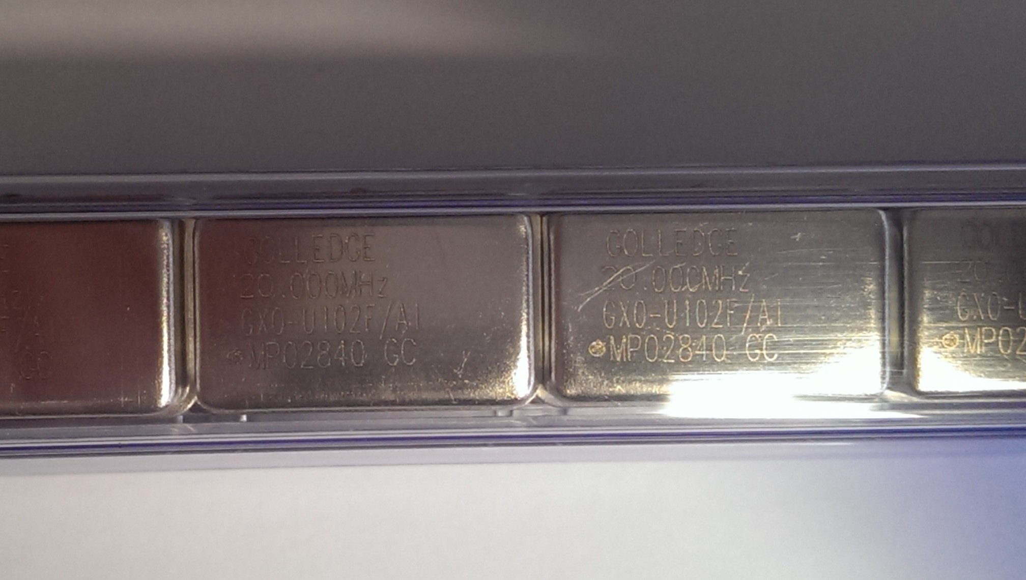 gxo-u102f/ai 20.0mhz, кварц. генератор GXO-U102F/AI 20.0MHz, кварц. генератор