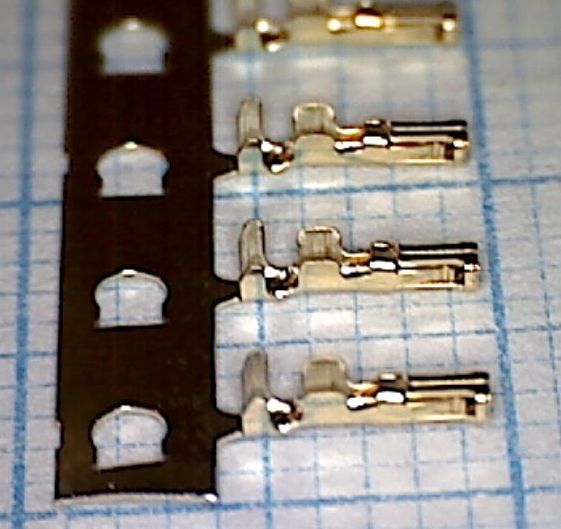 FI-C3-A1-15000, контакты