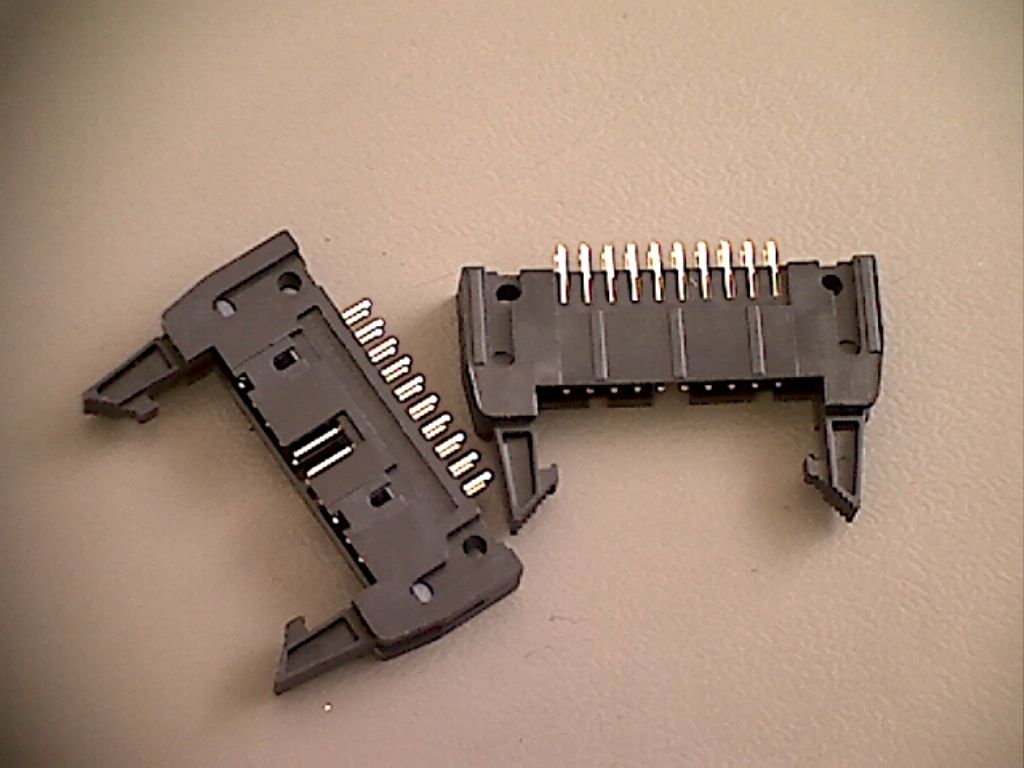 IDCC-20MS (SCM-20), вилка с фиксацией