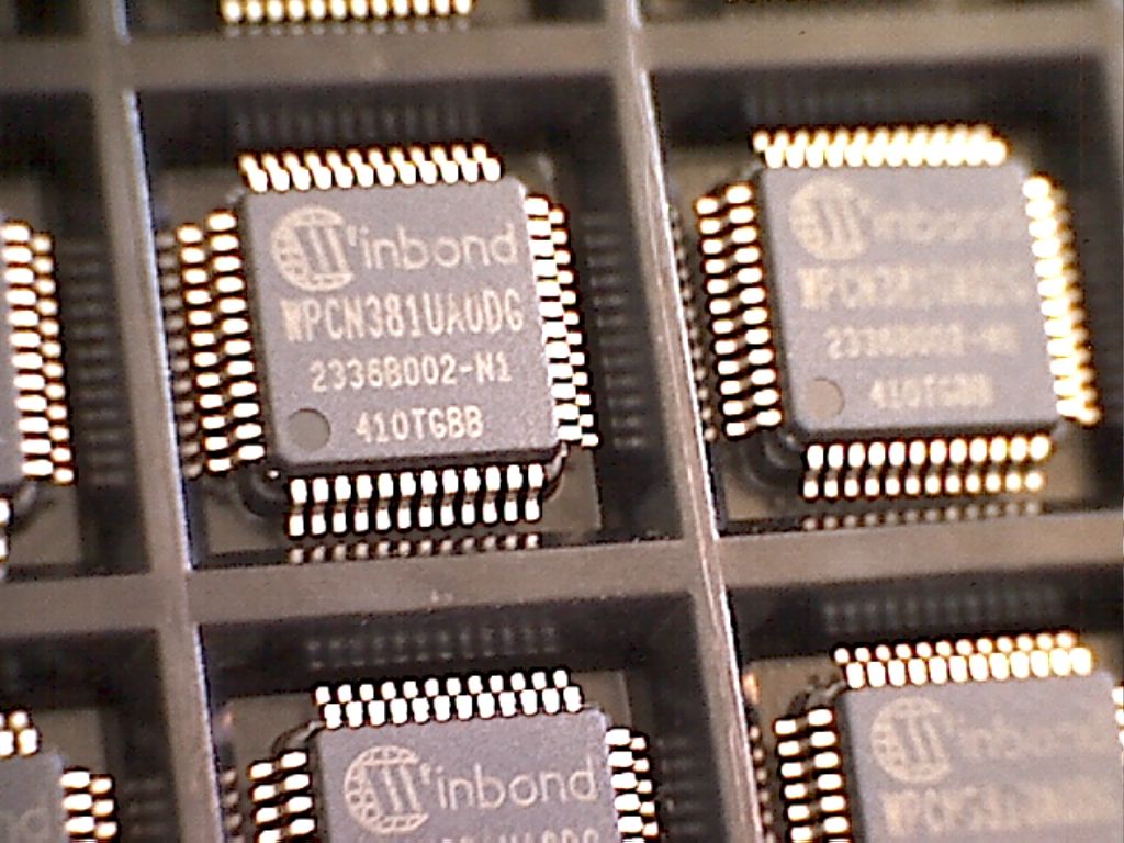wpcn381ua0dg, микросхема WPCN381UA0DG, микросхема